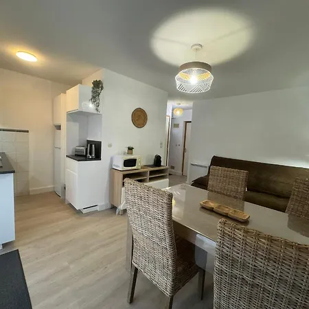 Melisande Au Pays Des Orjouliers 4* Saint-Jean-de-Fos
