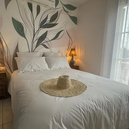 Melisande Au Pays Des Orjouliers 4* Saint-Jean-de-Fos