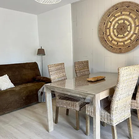 Melisande Au Pays Des Orjouliers B&B Saint-Jean-de-Fos