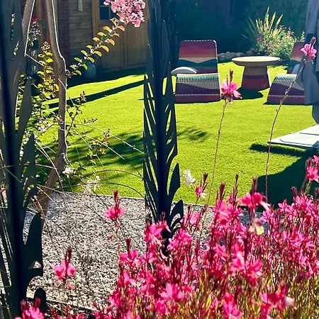 Bed & Breakfast Melisande Au Pays Des Orjouliers 4*