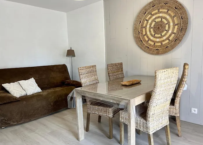 Melisande Au Pays Des Orjouliers Bed & Breakfast Saint-Jean-de-Fos