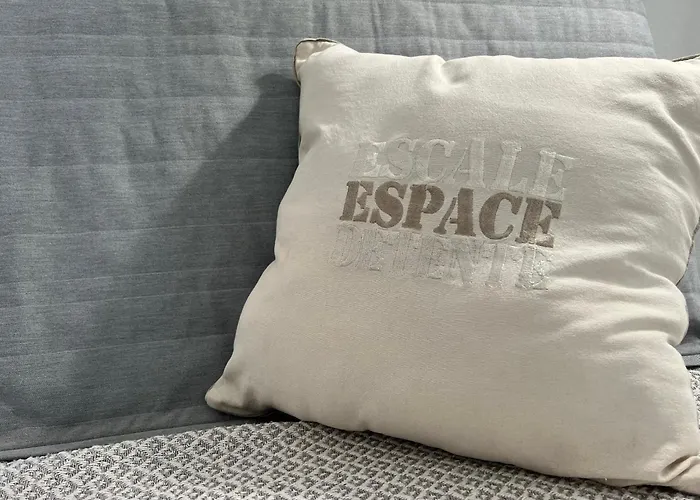 Bed & Breakfast Melisande Au Pays Des Orjouliers 4*