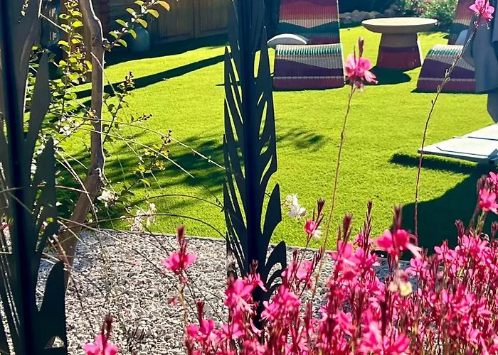 Bed & Breakfast Melisande Au Pays Des Orjouliers 4*
