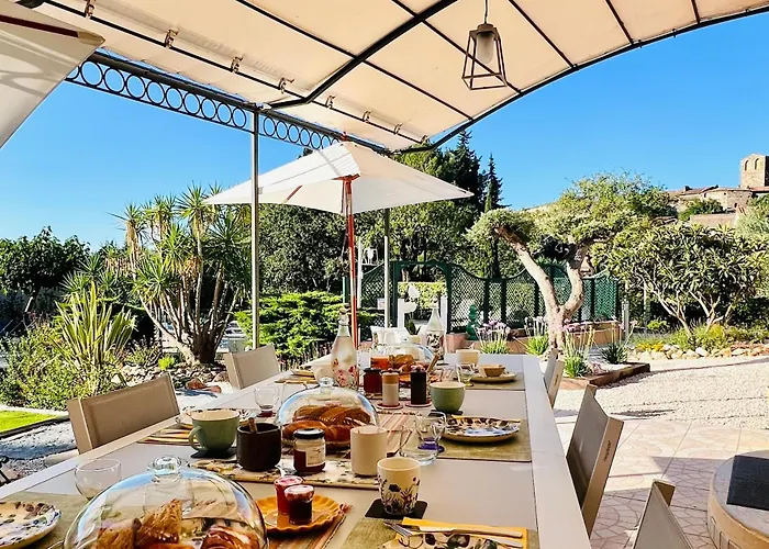 Bed & Breakfast Melisande Au Pays Des Orjouliers 4*